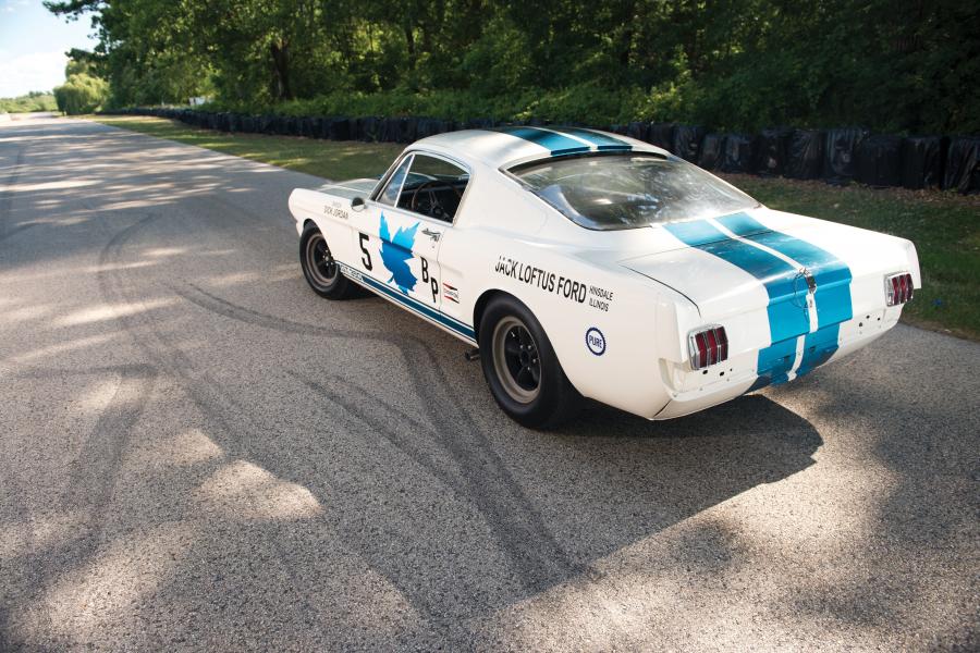  Shelby GT350 R 1965 года  (фото 39 из 95)